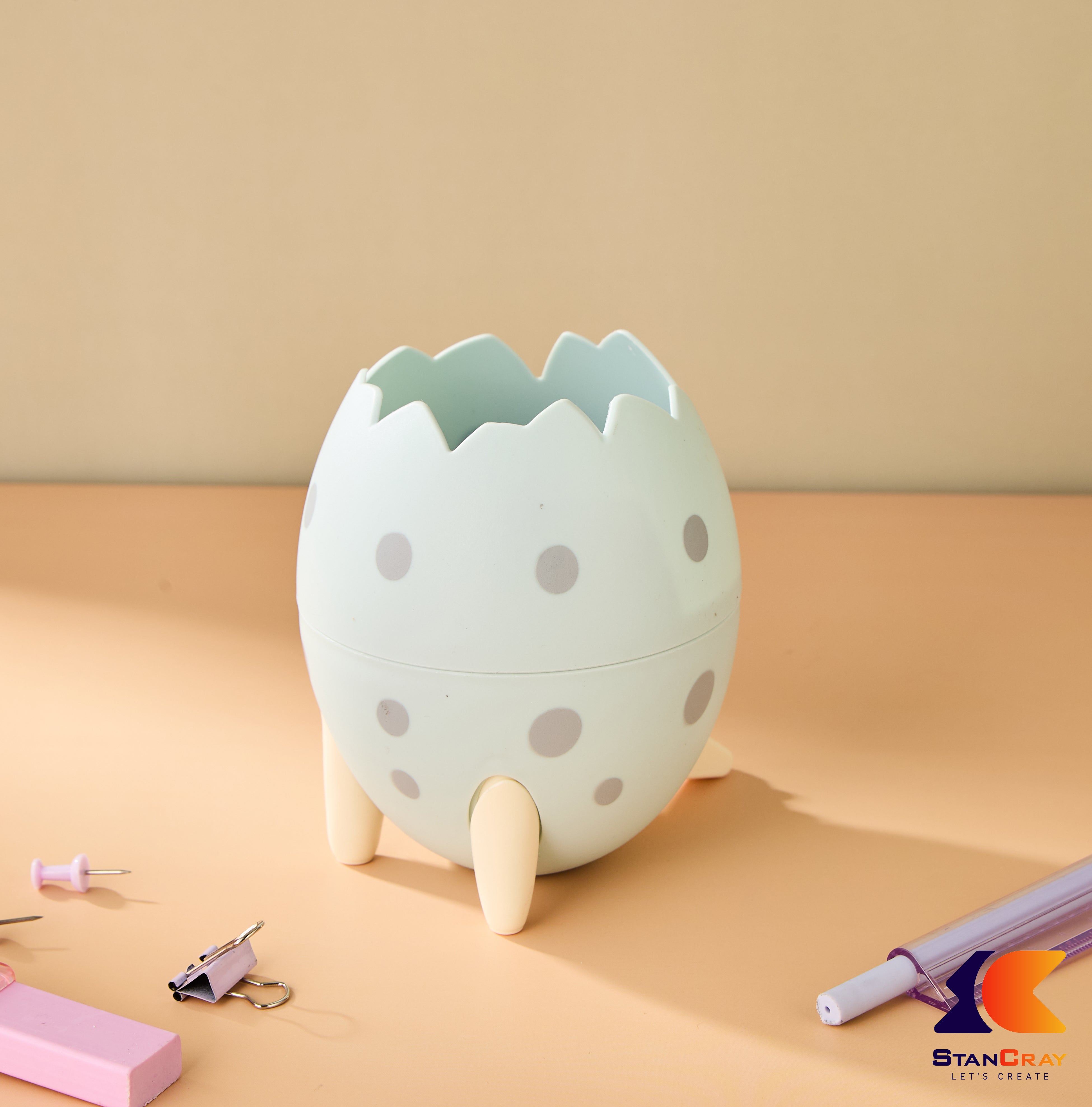 Easter Egg Shaped Pen Holder