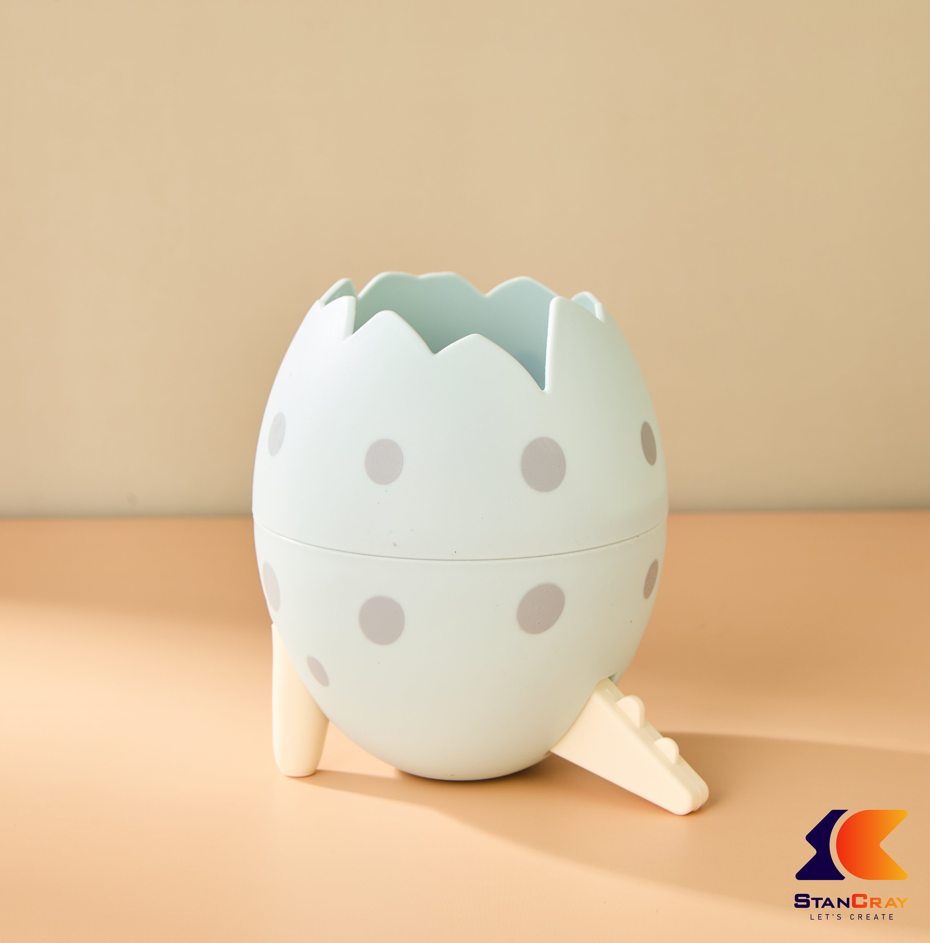 Easter Egg Shaped Pen Holder