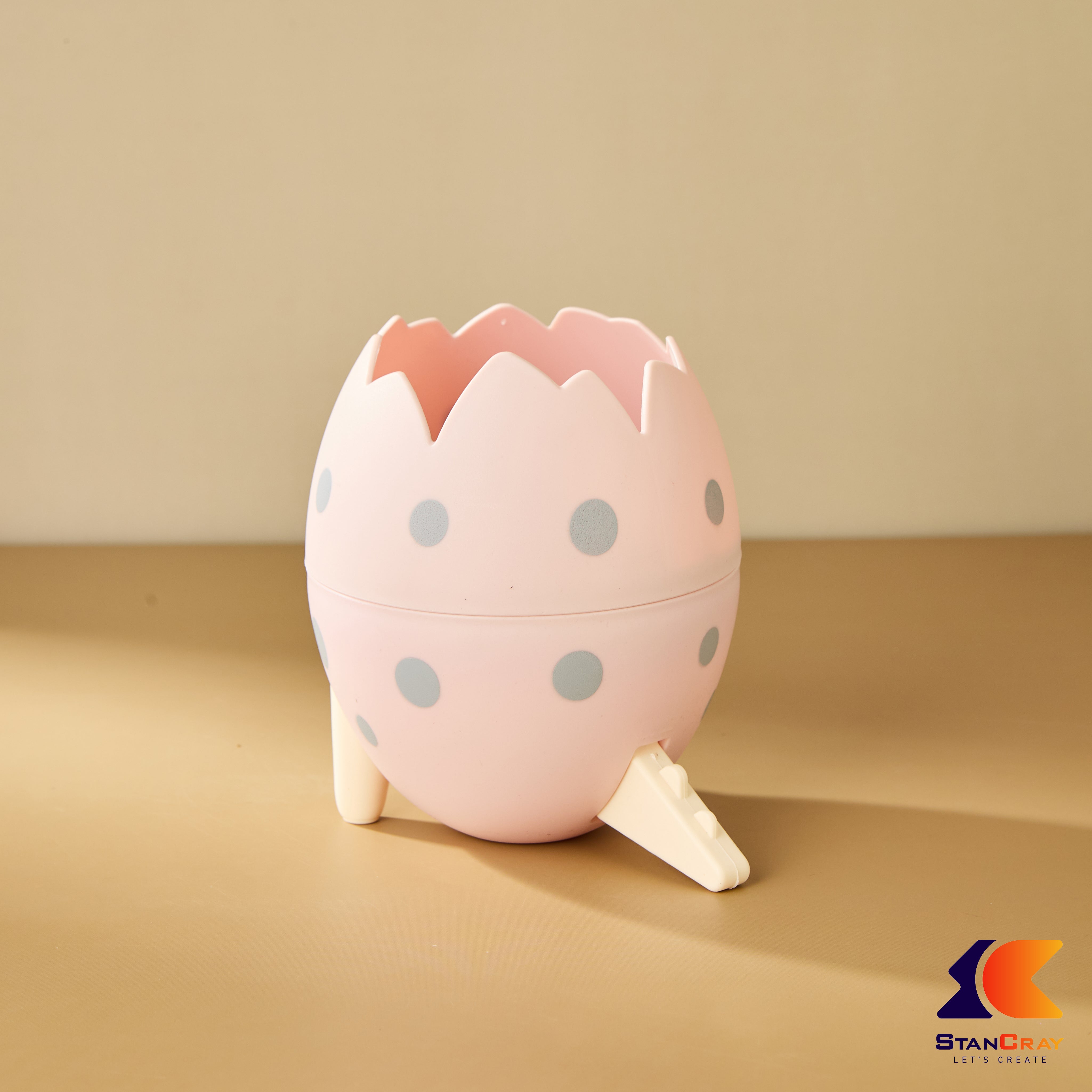 Easter Egg Shaped Pen Holder