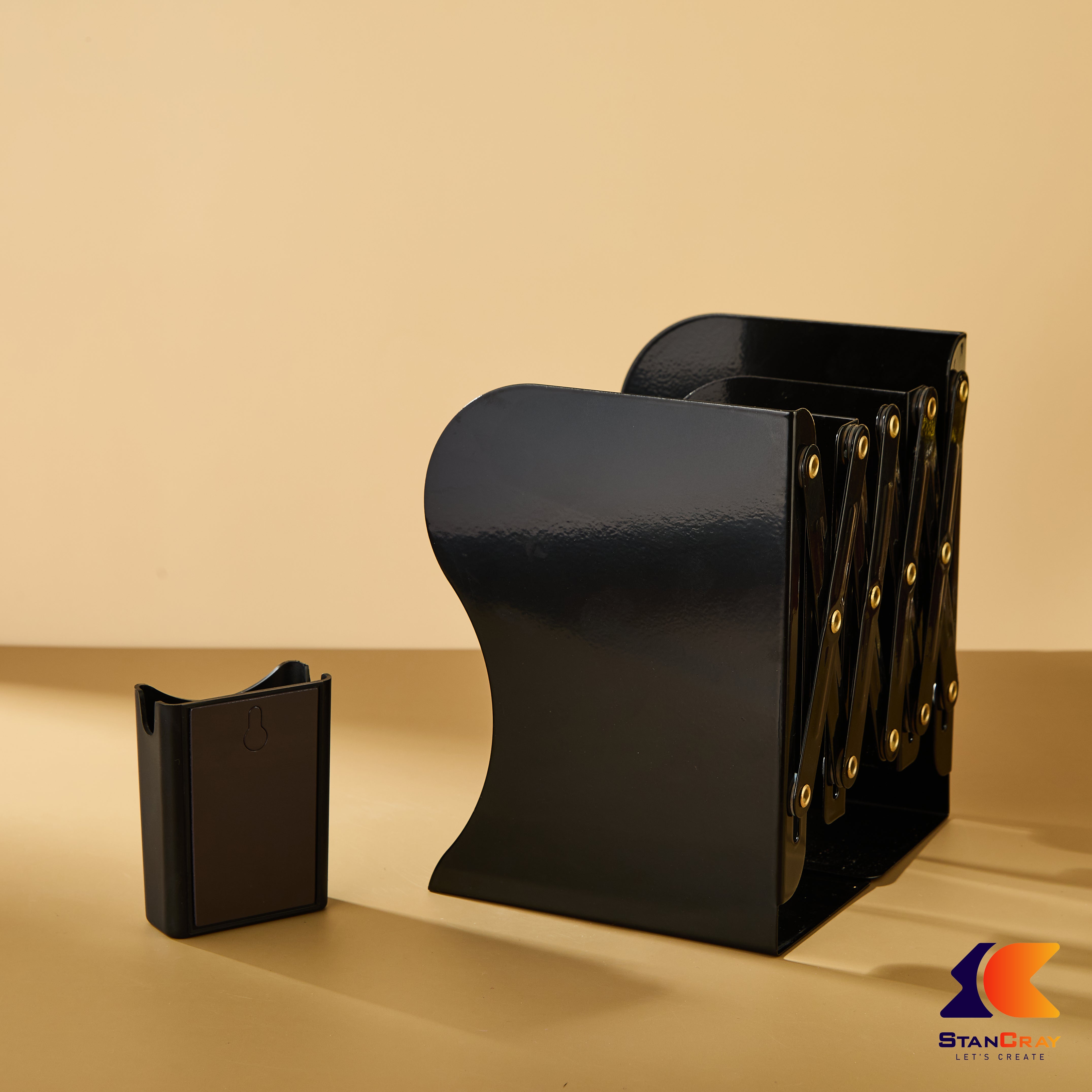 Metal Expandable File/Book/Pen Stand